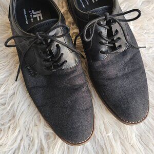 J. Ferrar Carver Mens Round Closed Toe Oxford Shoes